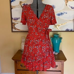 Read wrap dress with white floral print